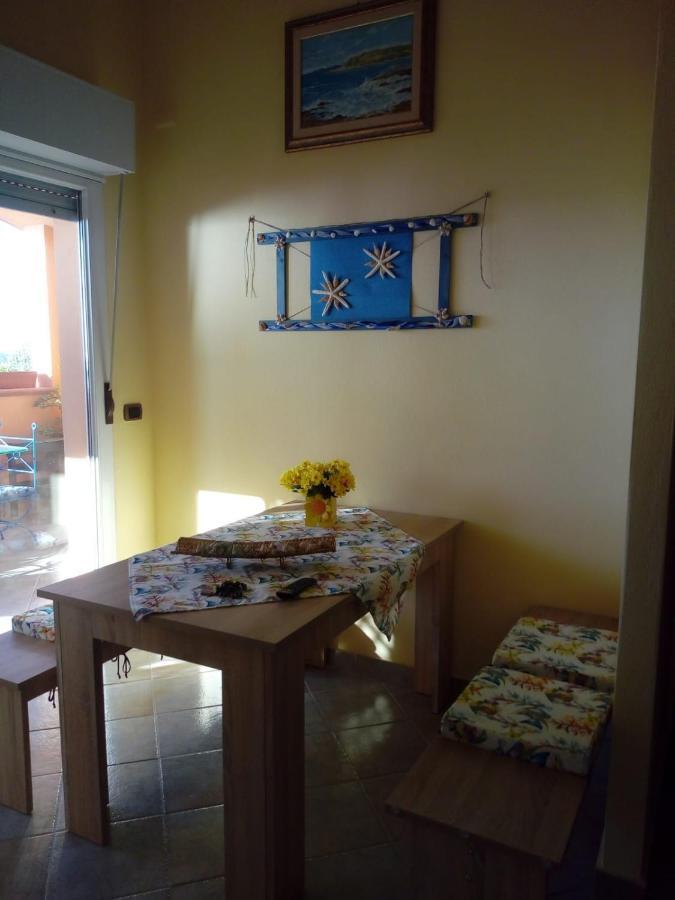 Вилла Casa Bon' Aria Fronte Mare Sud Sardegna La Maddalena  Экстерьер фото