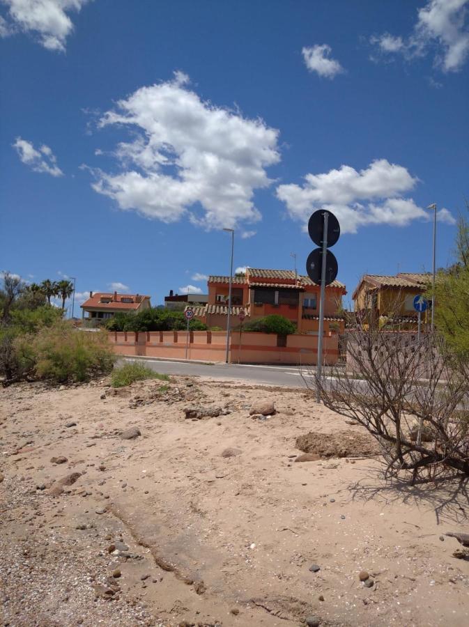 Вилла Casa Bon' Aria Fronte Mare Sud Sardegna La Maddalena  Экстерьер фото