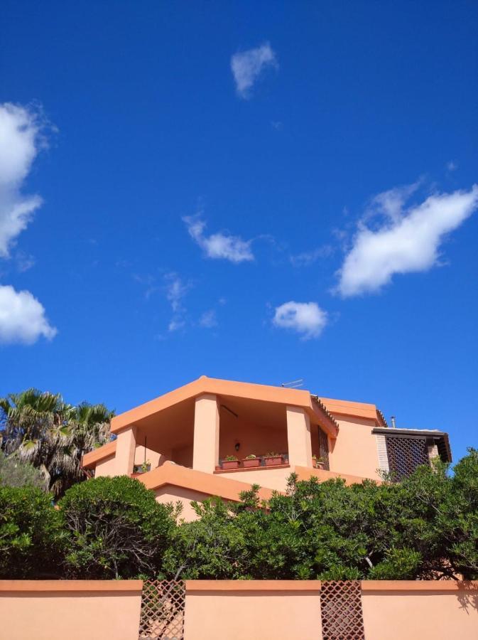 Вилла Casa Bon' Aria Fronte Mare Sud Sardegna La Maddalena  Экстерьер фото